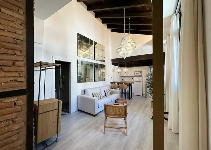 Apartamento Puerta Elvira 3000 *